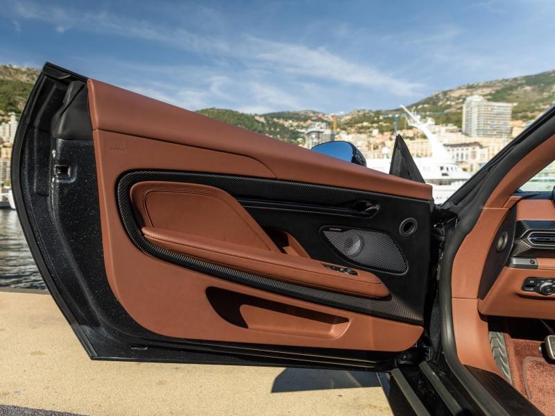 Image ASTON MARTIN VANQUISH VOLANTE VOLANTE