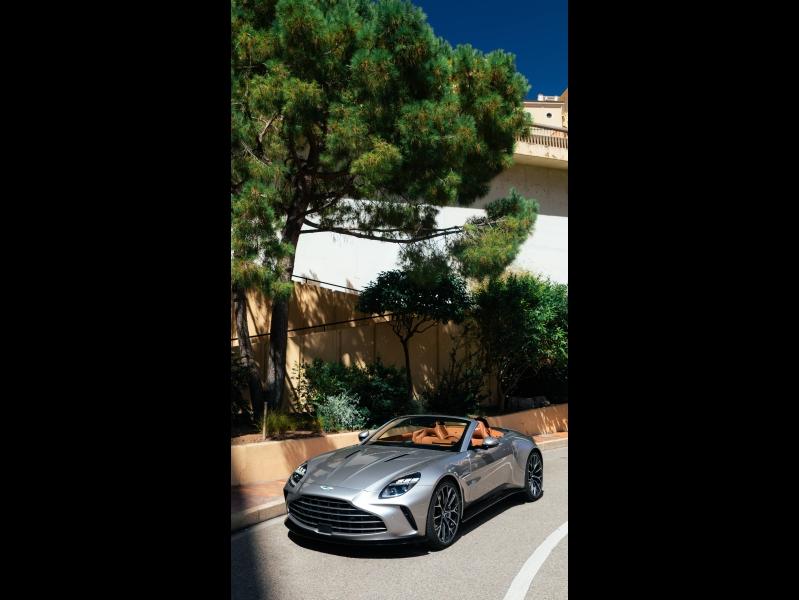 Image ASTON MARTIN VANTAGE ROADSTER ROADSTER