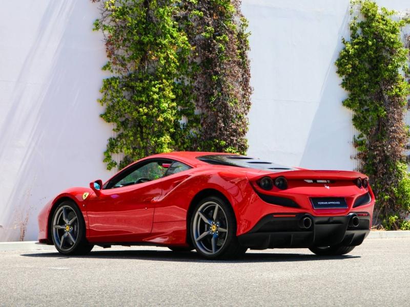 Image FERRARI F8 TRIBUTO V8 Biturbo 3.9
