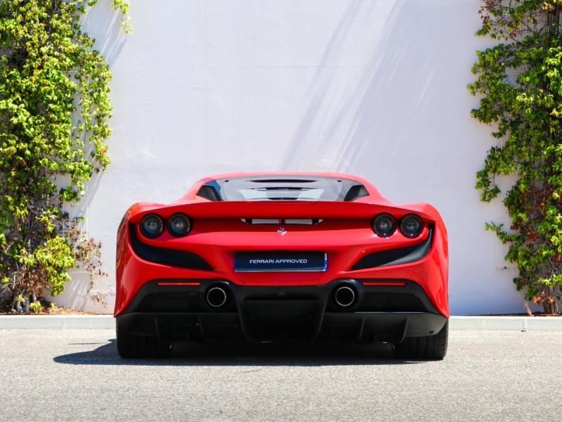 Image FERRARI F8 TRIBUTO V8 Biturbo 3.9