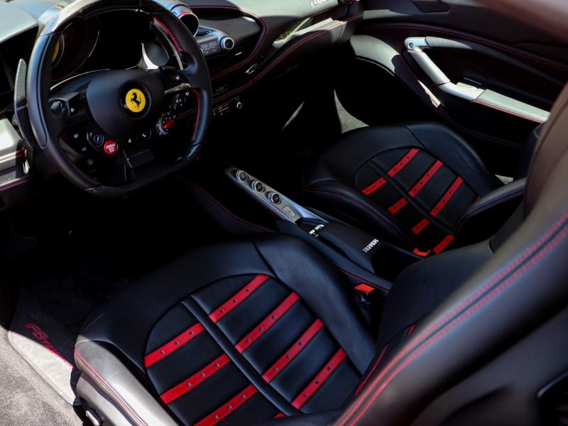 Image FERRARI F8 TRIBUTO V8 Biturbo 3.9