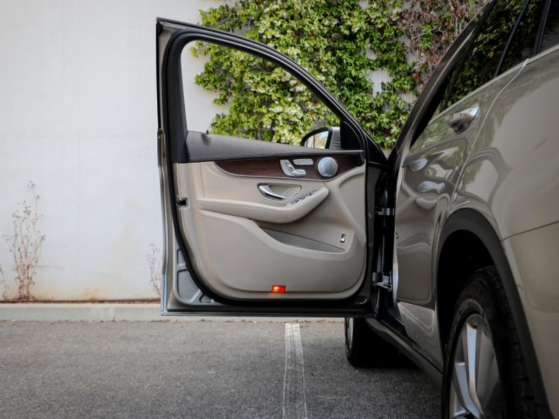 Image MERCEDES-BENZ GLC 400 d 330ch Avantgarde Line 4Matic 9G-Tronic