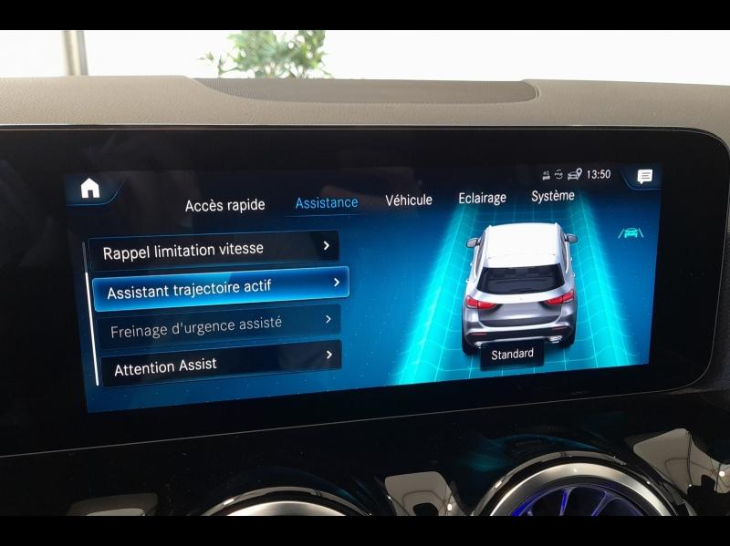 Image MERCEDES-BENZ GLA 200 d 150ch Progressive Line 8G-DCT