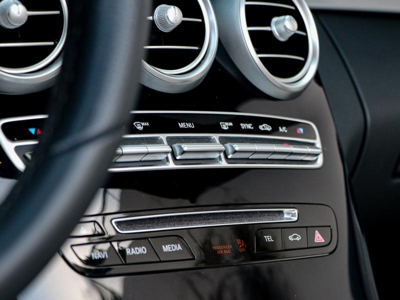 Image MERCEDES-BENZ Classe C Cabriolet 300 245ch Executive 9G-Tronic