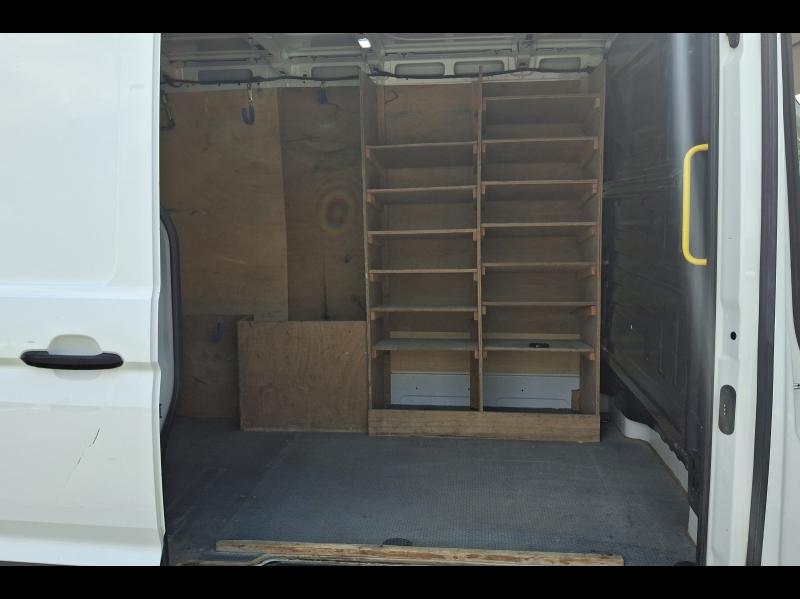 Image VOLKSWAGEN Crafter Fg 30 L3H3 2.0 TDI 140ch Business Line Traction BVA8