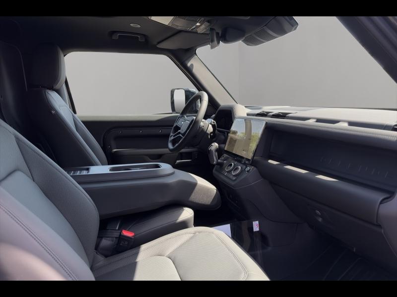 Image LAND-ROVER Defender 90 3.0 D250 Hard Top X-Dynamic SE