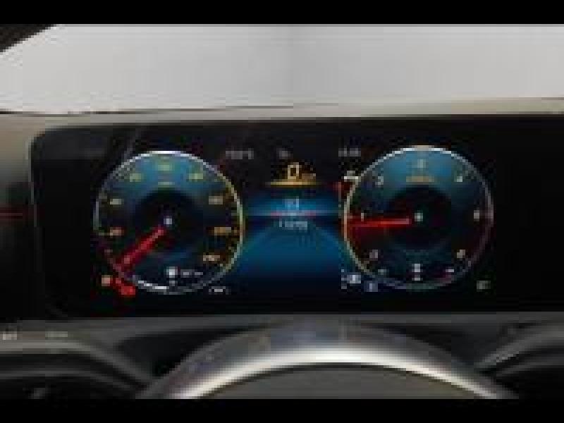 Image MERCEDES-BENZ Classe A 180d 116ch AMG Line 8G-DCT