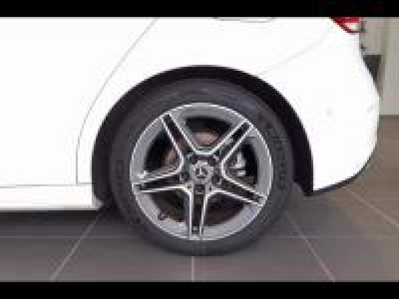 Image MERCEDES-BENZ Classe A 180d 116ch AMG Line 8G-DCT
