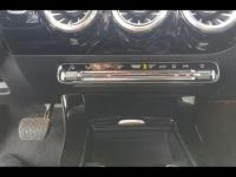 Image MERCEDES-BENZ CLA 200 d 150ch Business Line 8G-DCT