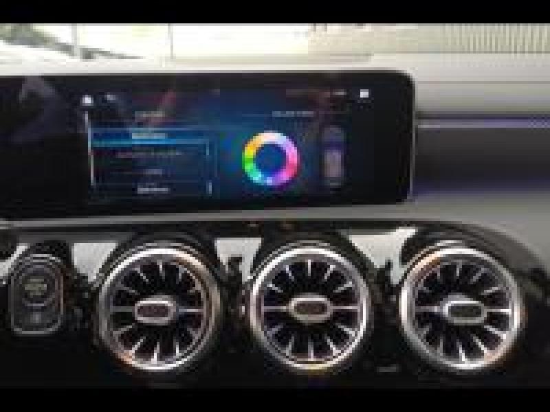 Image MERCEDES-BENZ CLA 200 d 150ch Business Line 8G-DCT