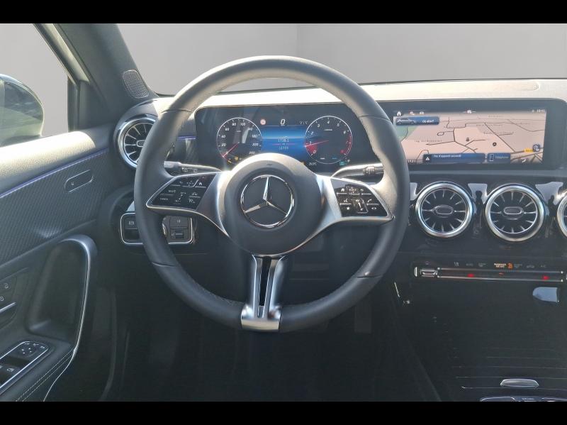 Image MERCEDES-BENZ Classe A 180 136ch Progressive Line 7G-DCT