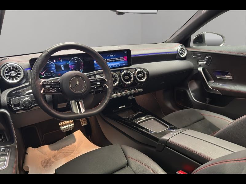 Image MERCEDES-BENZ CLA 220 d 190ch AMG Line 8G-DCT