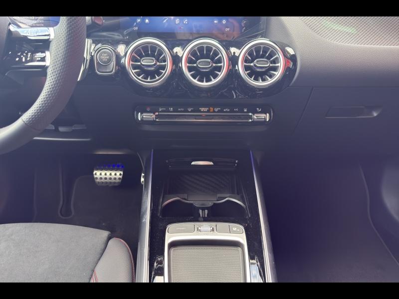 Image MERCEDES-BENZ GLA 250 e Hybrid EQ 218ch AMG Line 8G-DCT