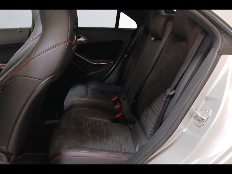 Image MERCEDES-BENZ CLA 220 d Fascination 7G-DCT