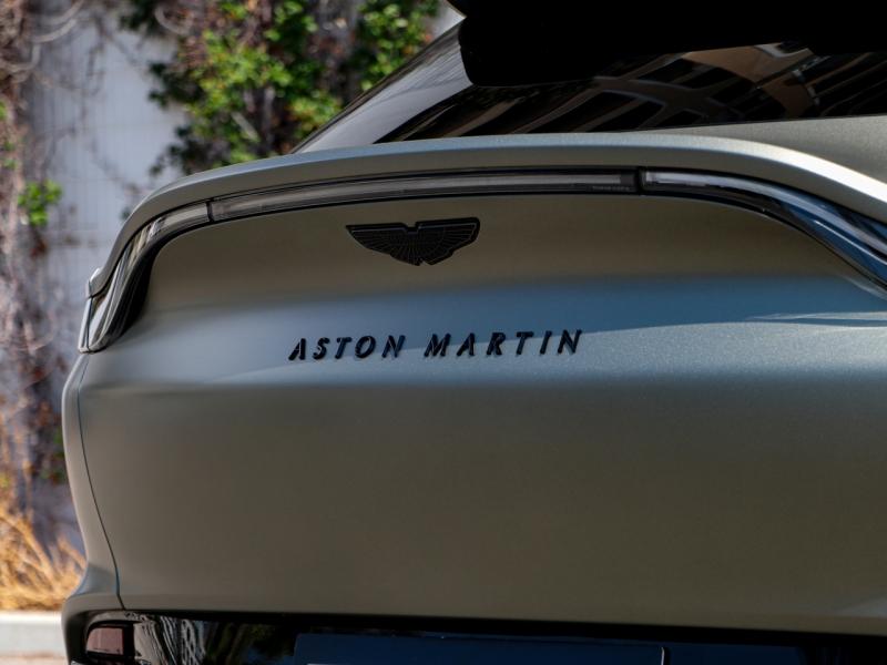 Image ASTON MARTIN DBX 4.0 V8 biturbo 707ch BVA9