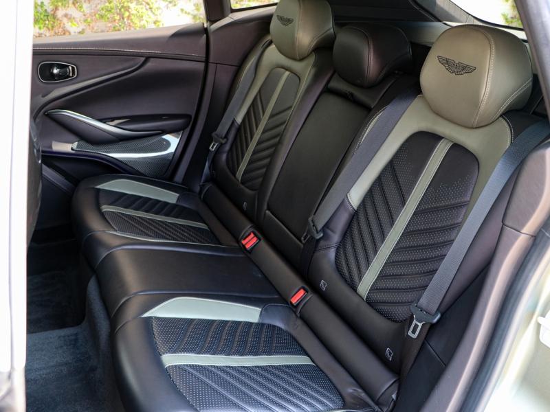 Image ASTON MARTIN DBX 4.0 V8 biturbo 707ch BVA9