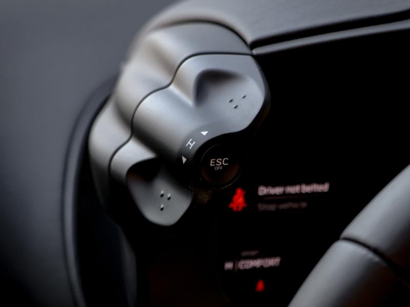 Image MCLAREN V6 3.0 680ch