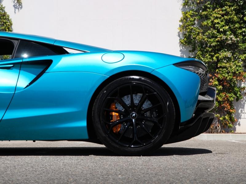 Image MCLAREN ARTURA 680ch