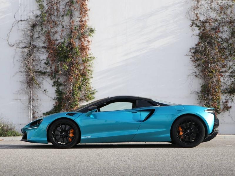 Image MCLAREN ARTURA SPIDER 700ch
