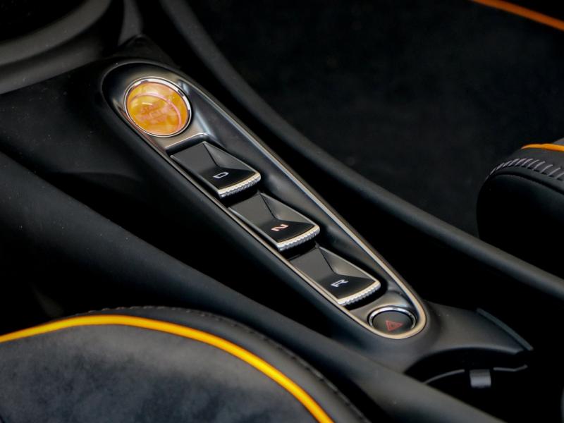 Image MCLAREN ARTURA SPIDER 