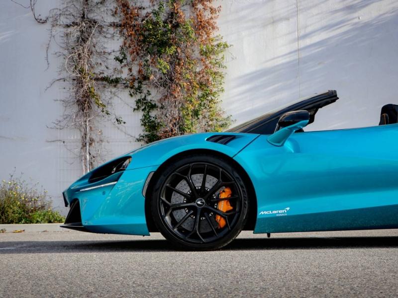 Image MCLAREN ARTURA SPIDER 700ch