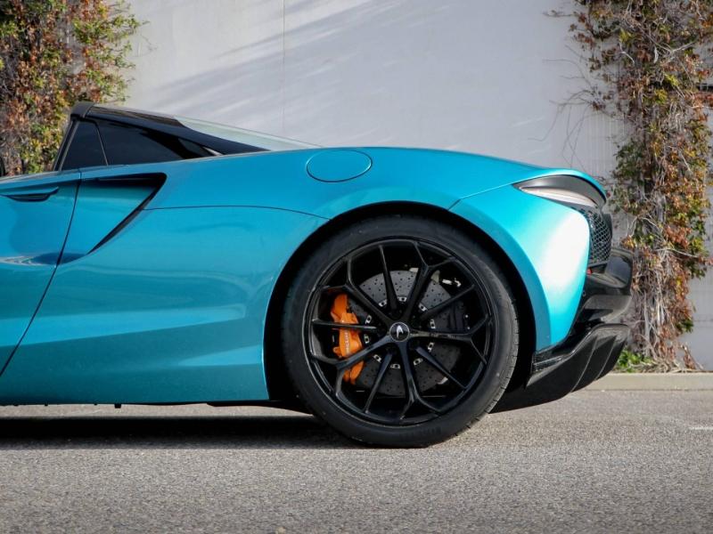 Image MCLAREN ARTURA SPIDER 700ch