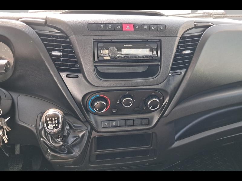 Image IVECO Daily CCb 35C14H Empattement 3750 Tor