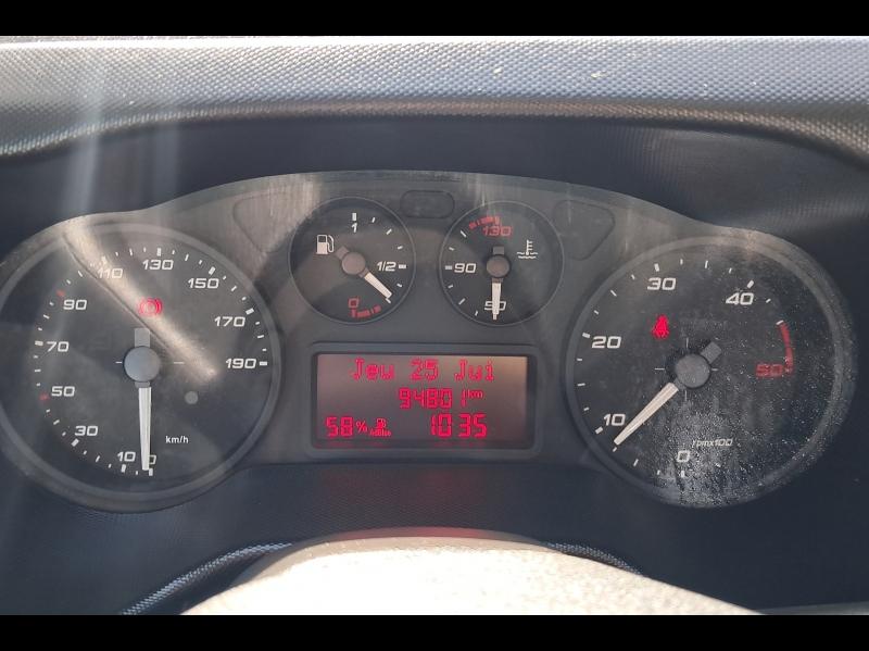 Image IVECO Daily CCb 35C14H Empattement 3750 Tor