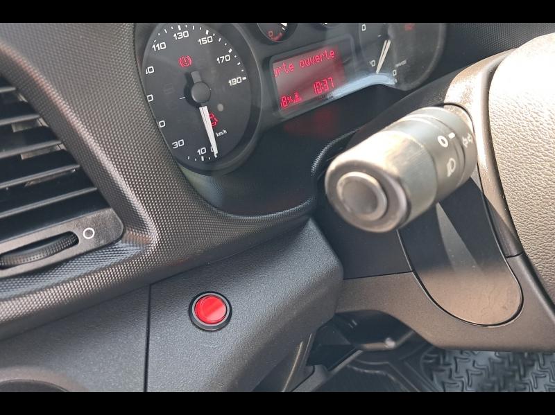Image IVECO Daily CCb 35C14H Empattement 3750 Tor