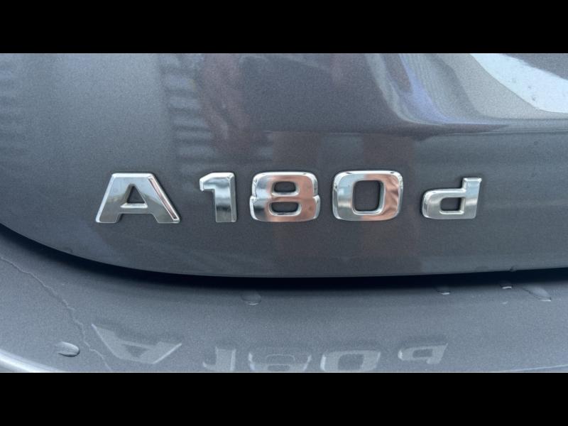 Image MERCEDES-BENZ Classe A 180 d 116ch Progressive Line 7G-DCT