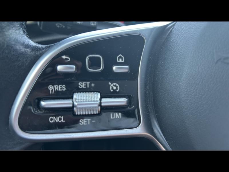 Image MERCEDES-BENZ Classe A 180 d 116ch Progressive Line 7G-DCT