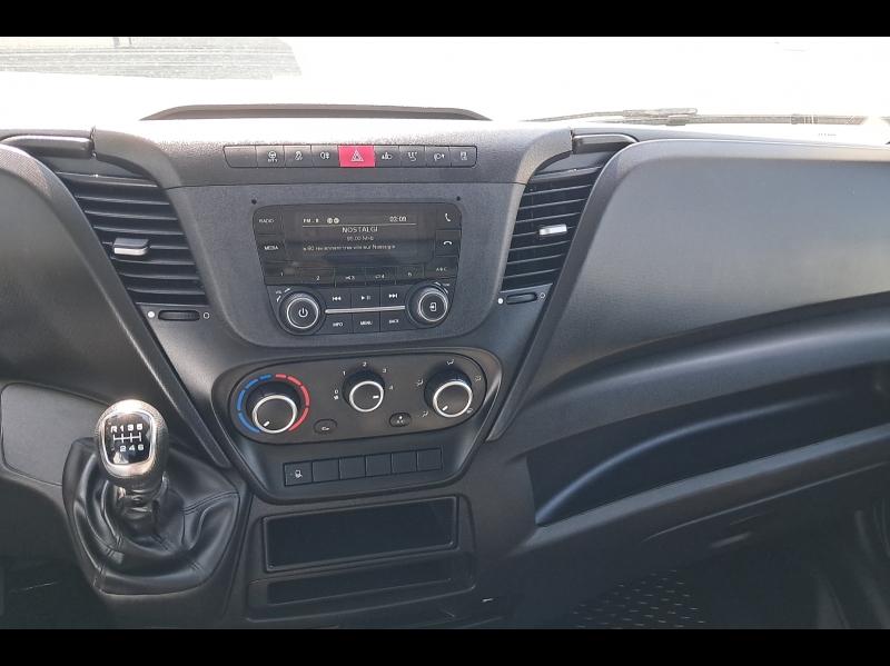 Image IVECO Daily CCb 35S16H empattement 4100 3.0
