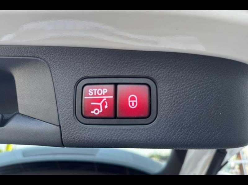 Image MERCEDES-BENZ GLA 250 e Hybrid EQ 218ch AMG Line 8G-DCT