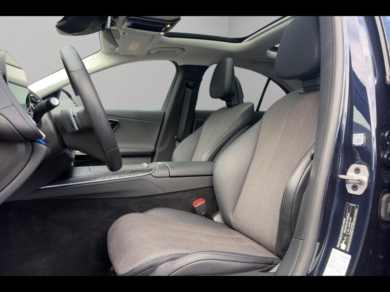 Image MERCEDES-BENZ Classe E 220 d 197+23ch Avantgarde Line 9G-Tronic
