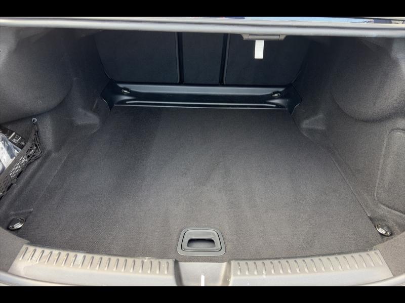 Image MERCEDES-BENZ Classe E 220 d 197+23ch Avantgarde Line 9G-Tronic