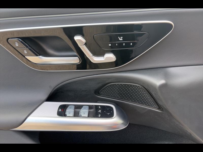 Image MERCEDES-BENZ Classe E 220 d 197+23ch Avantgarde Line 9G-Tronic