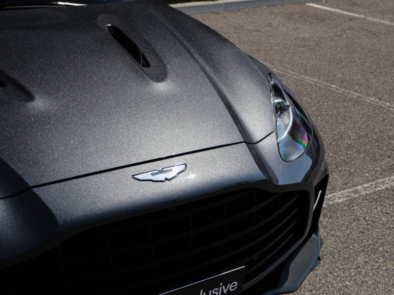 Image ASTON MARTIN DBX 4.0 V8 biturbo 707ch BVA9