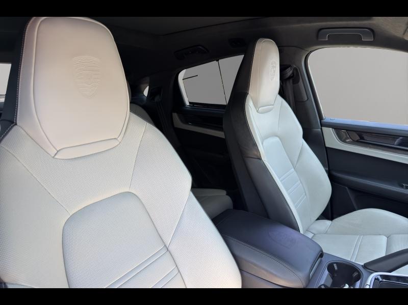 Image PORSCHE Cayenne Coupé 4.0 V8 739ch Turbo E-Hybrid