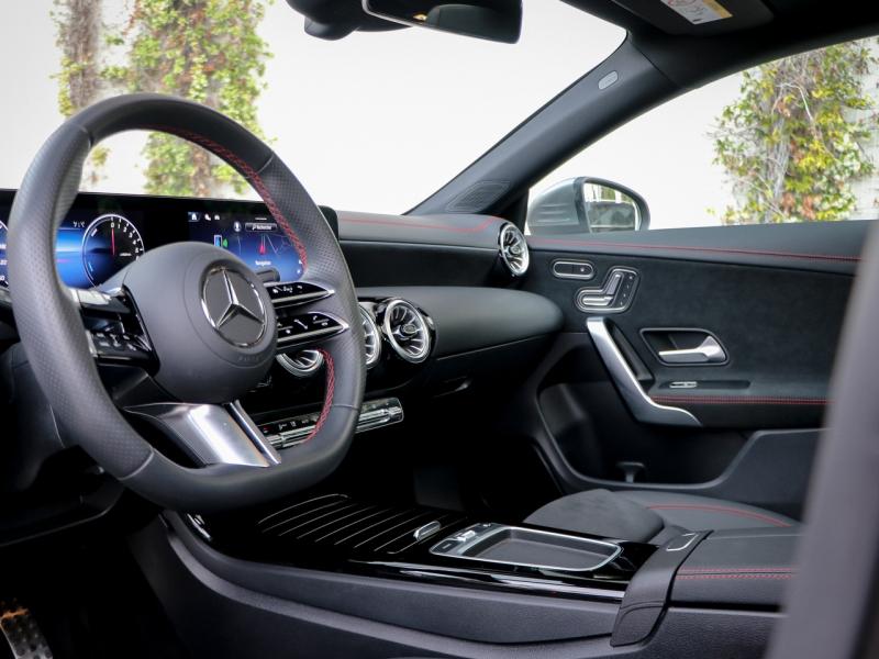 Image MERCEDES-BENZ CLA 250 e Hybrid EQ 218ch AMG Line 8G-DCT