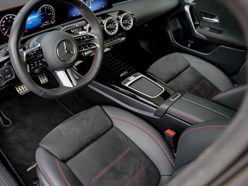 Image MERCEDES-BENZ CLA 250 e Hybrid EQ 218ch AMG Line 8G-DCT