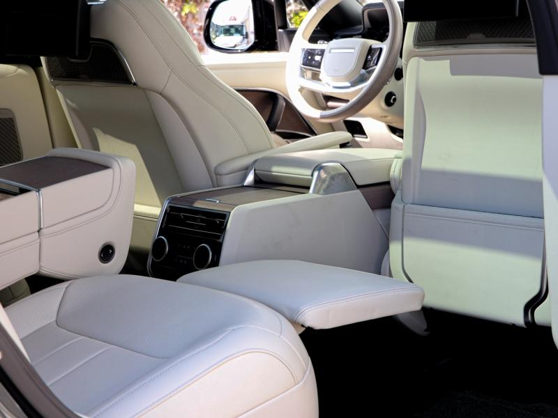 Image LAND-ROVER Range Rover 4.4 P530 530ch Autobiography LWB