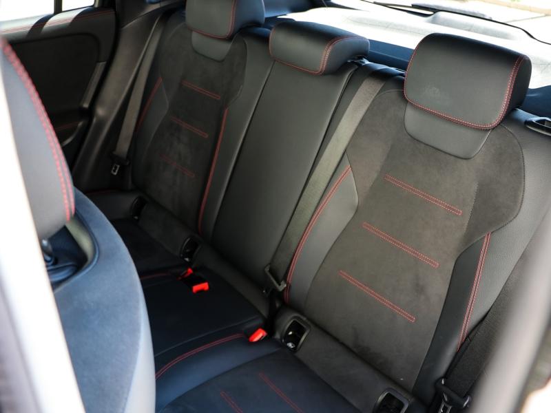 Image MERCEDES-BENZ GLA 250 e Hybrid EQ 218ch AMG Line 8G-DCT