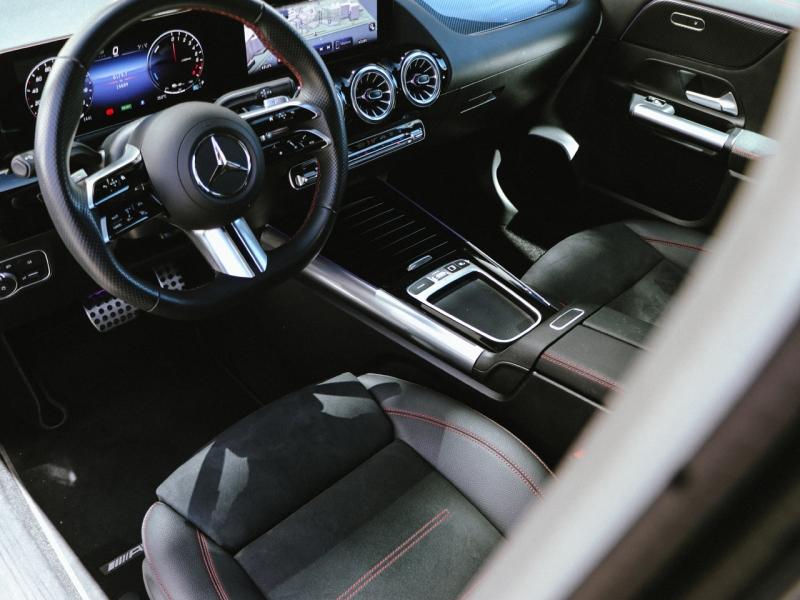 Image MERCEDES-BENZ GLA 250 e Hybrid EQ 218ch AMG Line 8G-DCT
