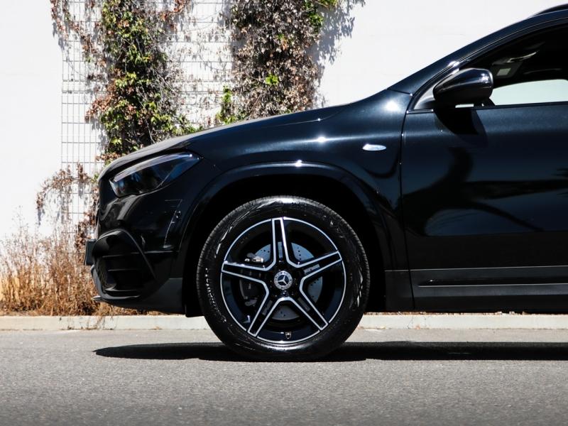 Image MERCEDES-BENZ GLA 250 e Hybrid EQ 218ch AMG Line 8G-DCT
