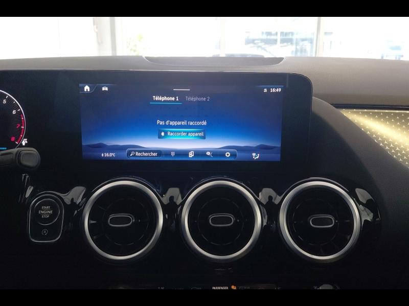 Image MERCEDES-BENZ GLA 200 163ch Progressive Line 7G-DCT