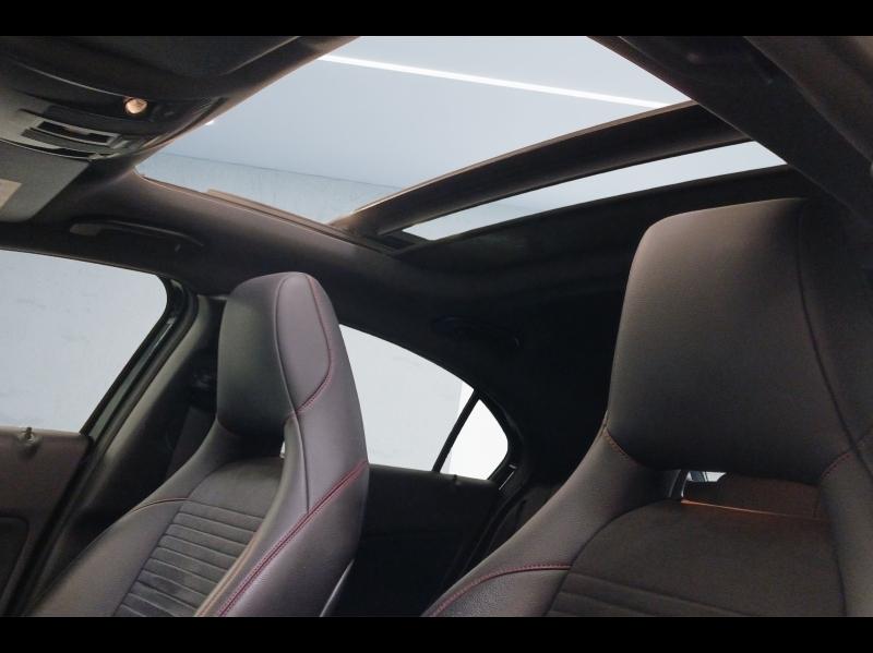 Image MERCEDES-BENZ Classe A 200 d Fascination 7G-DCT