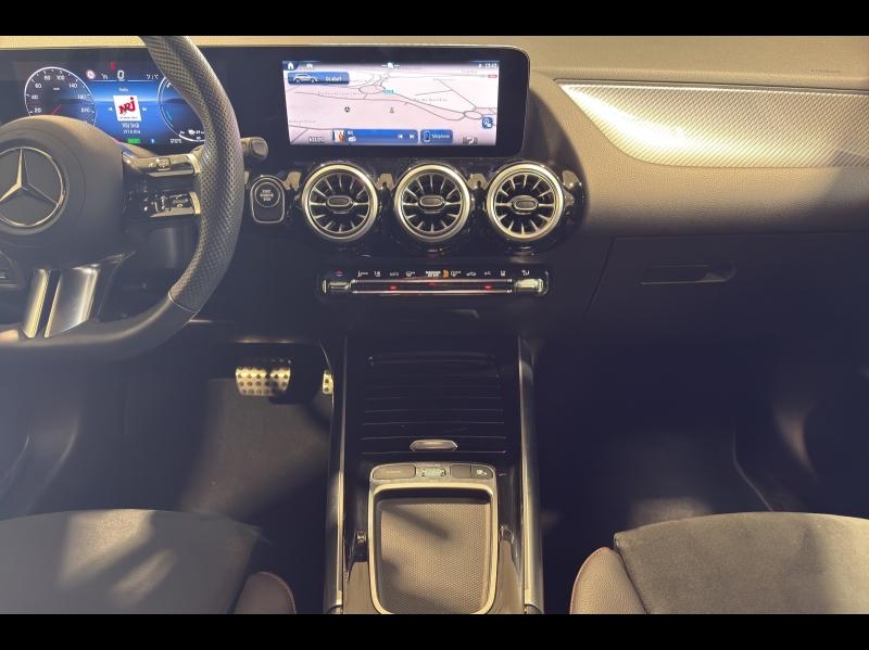 Image MERCEDES-BENZ GLA 250 e 218ch AMG Line 8G-DCT