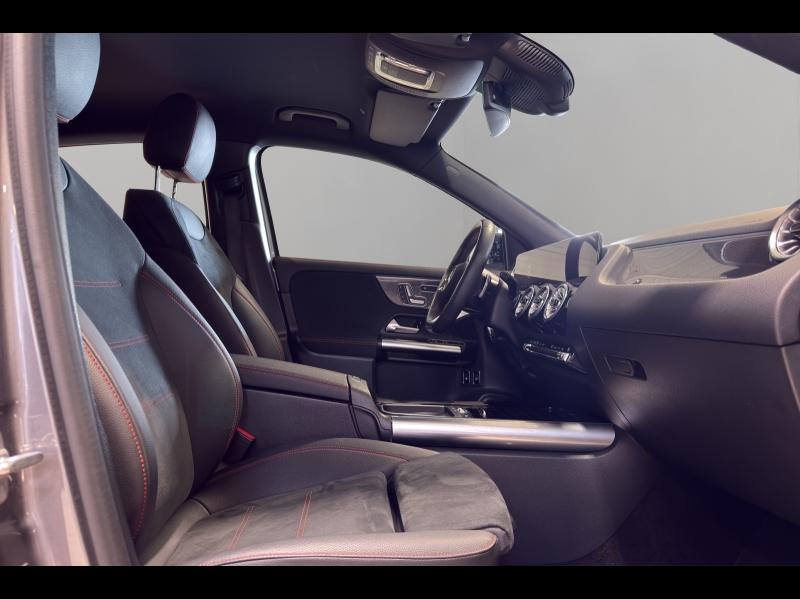 Image MERCEDES-BENZ GLA 250 e 218ch AMG Line 8G-DCT