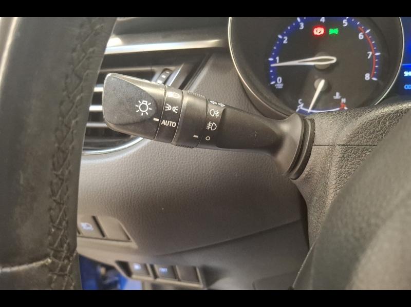 Image TOYOTA C-HR 1.2 Turbo 116ch Dynamic Business 2WD