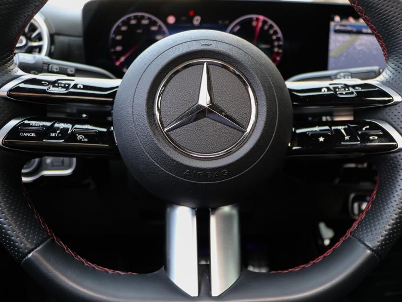 Image MERCEDES-BENZ Classe A 250 e Hybrid EQ 163+109ch AMG Line 8G-DCT